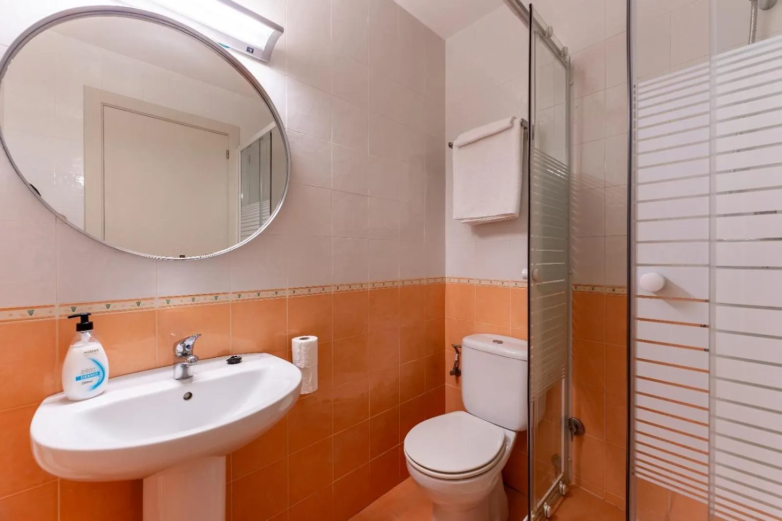 Can Salva Amb Jacuzzi Privat Torroella de Fluvia Country house